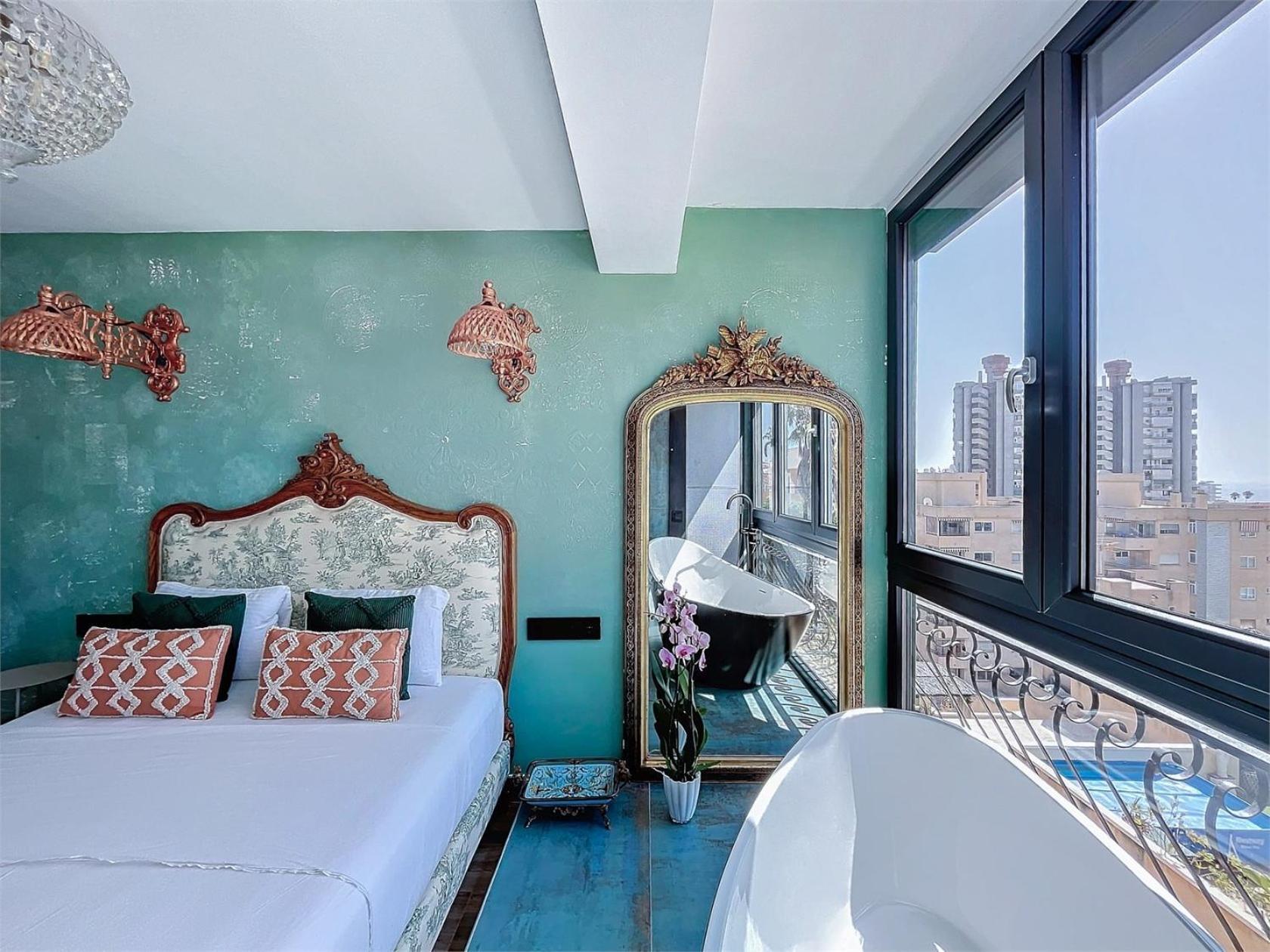 Апартаменты Alhambra Deco Homtels Торремолинос Экстерьер фото
