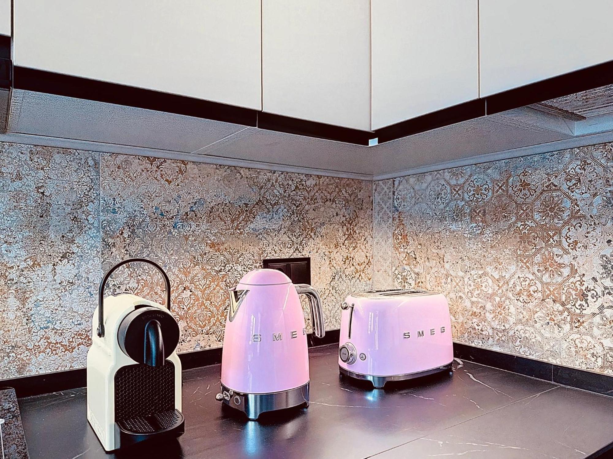 Апартаменты Alhambra Deco Homtels Торремолинос Экстерьер фото