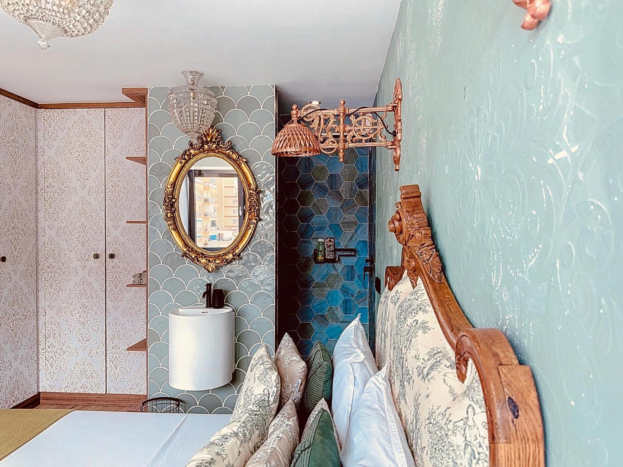 Апартаменты Alhambra Deco Homtels Торремолинос Экстерьер фото