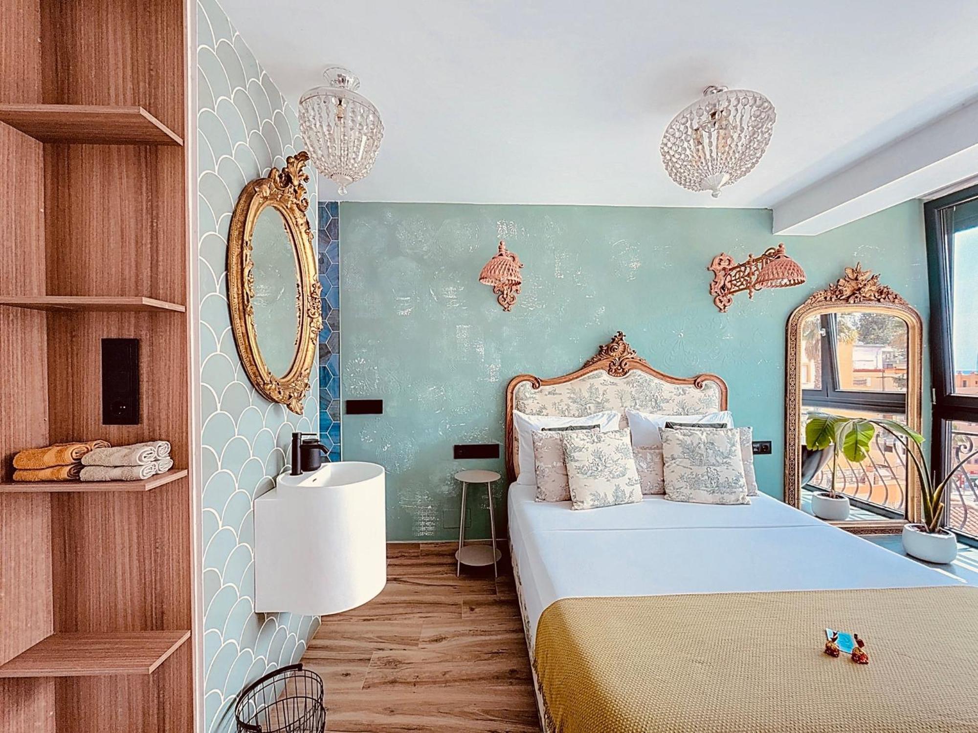 Апартаменты Alhambra Deco Homtels Торремолинос Экстерьер фото